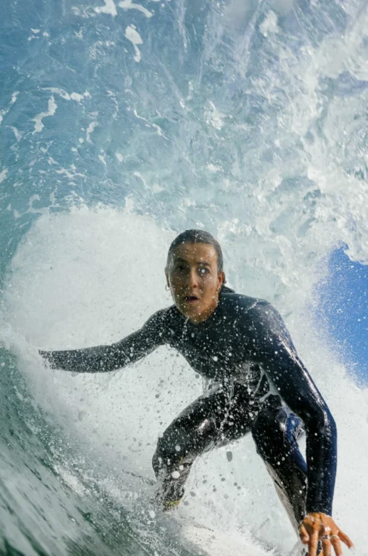 A high-performance Shopify slide-out cart featuring native '1-click' accessory upsells and automated discount logic